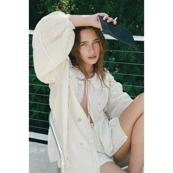 ZARA LIMITED EDITION EMBROIDERED FLORAL SHIRT - Picture 2 of 4